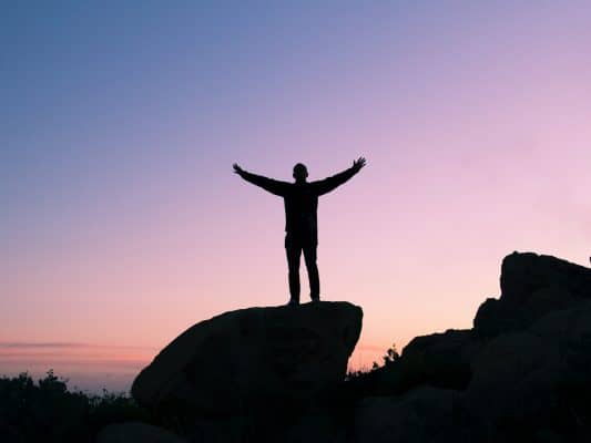 pexels-snapwire-6945 Standing on rocks - freedom